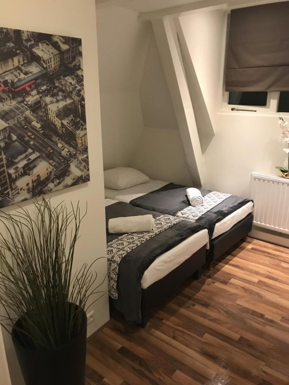 Central Sweet Bnb Amsterdam Exterior photo